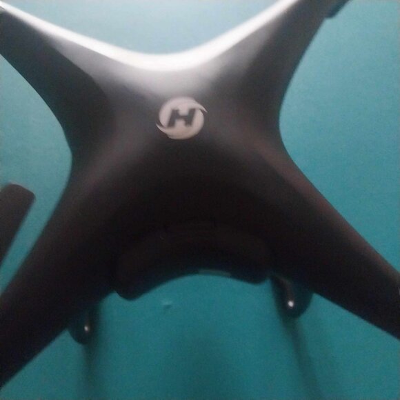 Holy Stone 2K HS100G GPS Drone - Picture 7 of 9